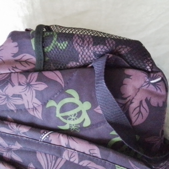 American Travel Luggage and Bags Hawaii small purple backpack - Picture 5 of 6